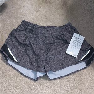 hotty todsy 4” lululemon shorts